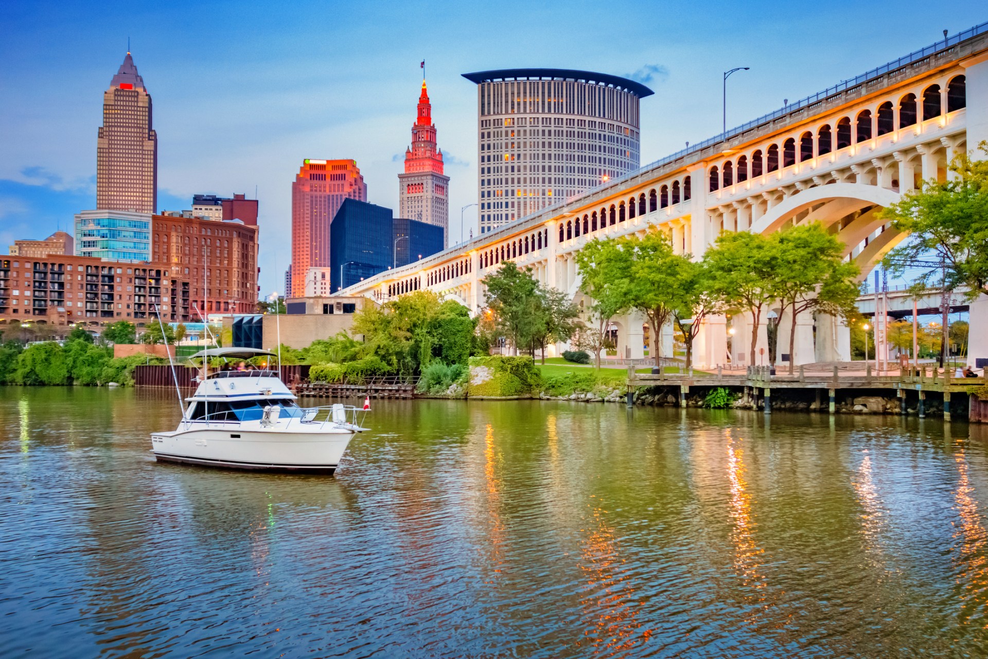Choosing A Cleveland Data Center – What You Need To Know