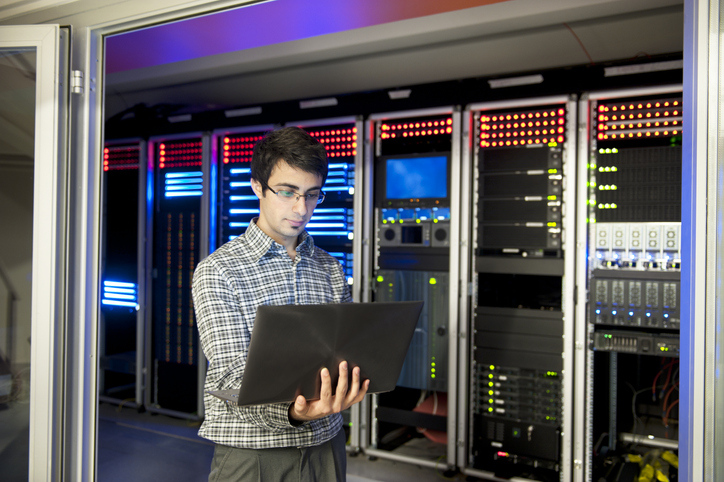 Ensuring Uninterrupted Connectivity: The Crucial Role Of Network Redundancy In Data Centers